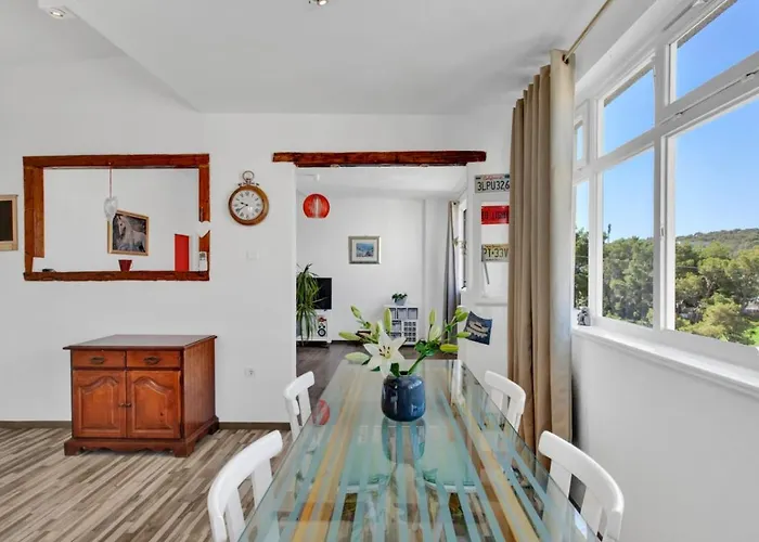 Ita Pet Friendly * Makarska